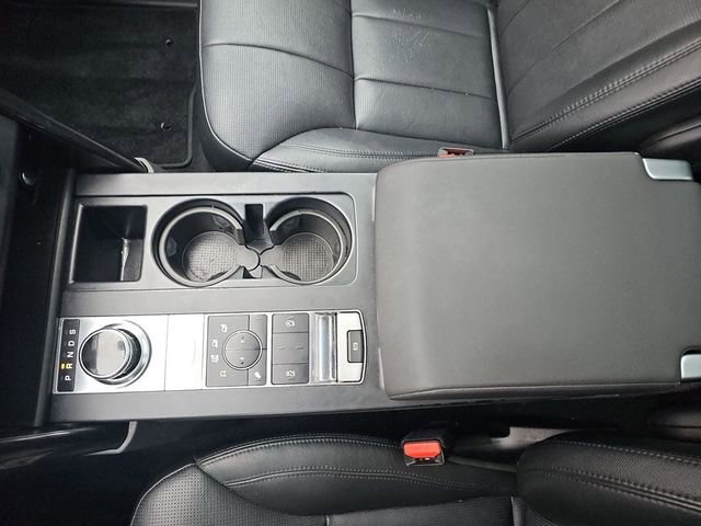 Used 2019 Land Rover Discovery SE AWD/4WD image 15