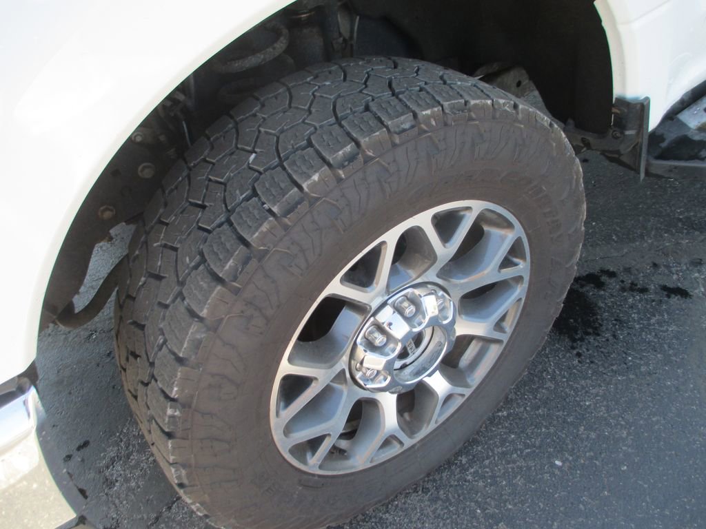 Used 2020 Ford F250 Lariat AWD/4WD image 12