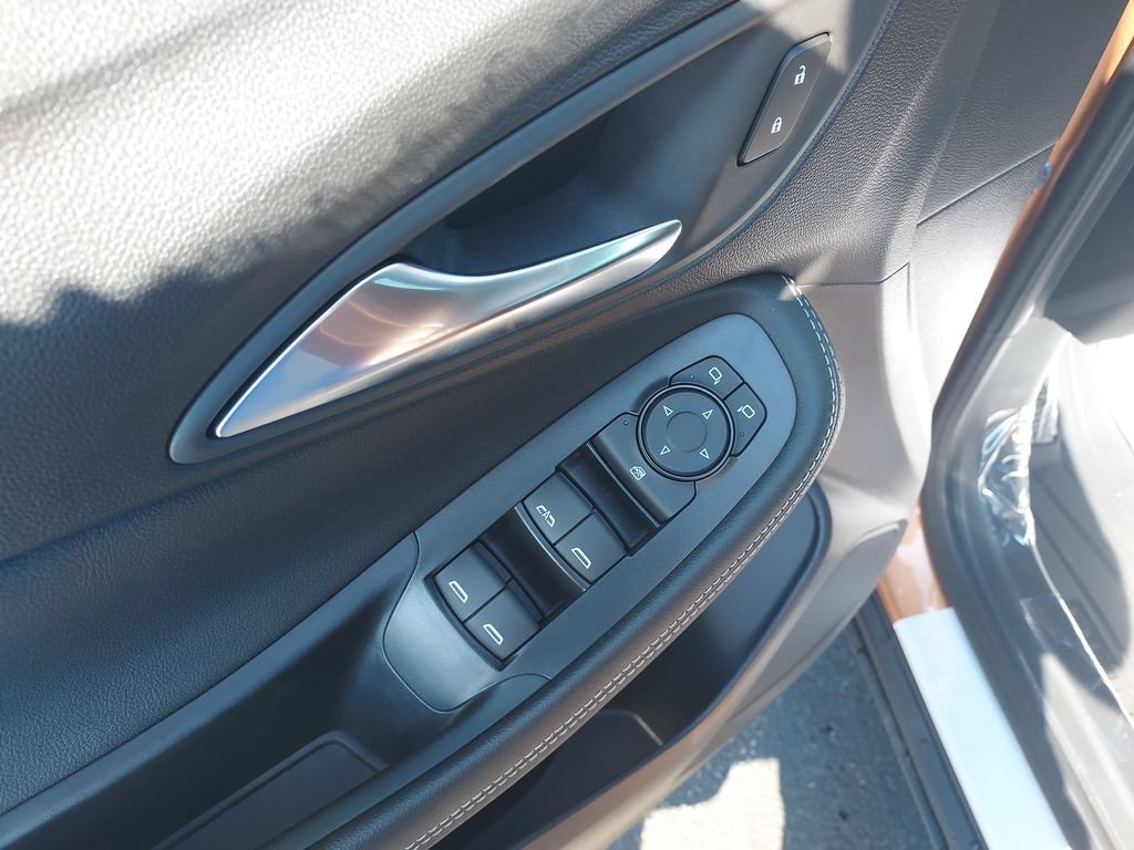 New 2026 Buick Encore GX Preferred w/ Advanced Technology Package FWD image 19