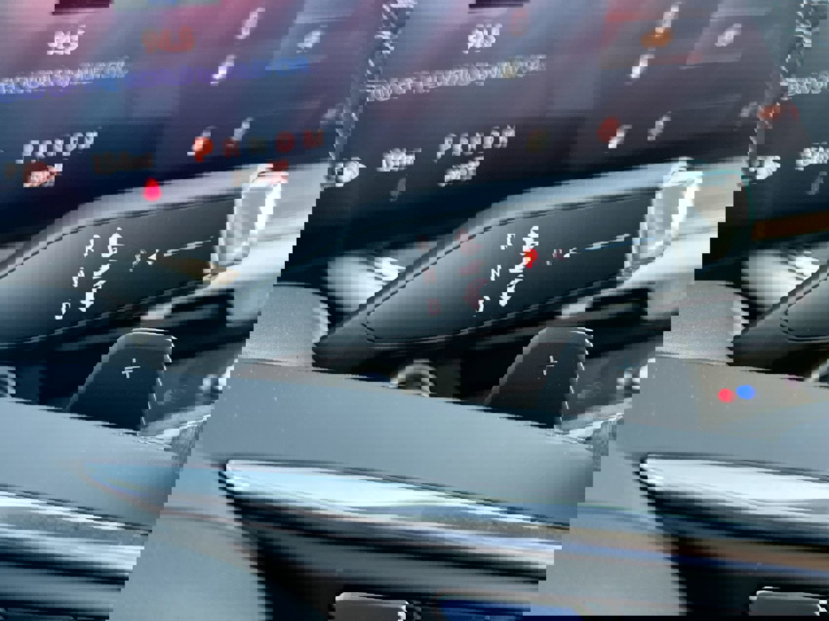 New 2025 Buick Envision Avenir image 15