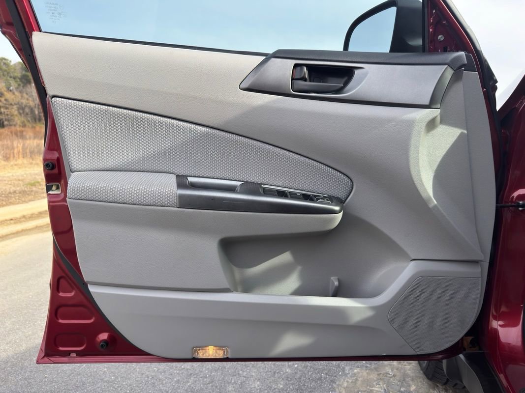 Used 2013 Subaru Forester 2.5X w/ Popular Pkg 1 image 10