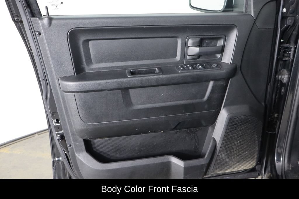 Used 2019 RAM 1500 Express w/ Express Value Package AWD/4WD image 19