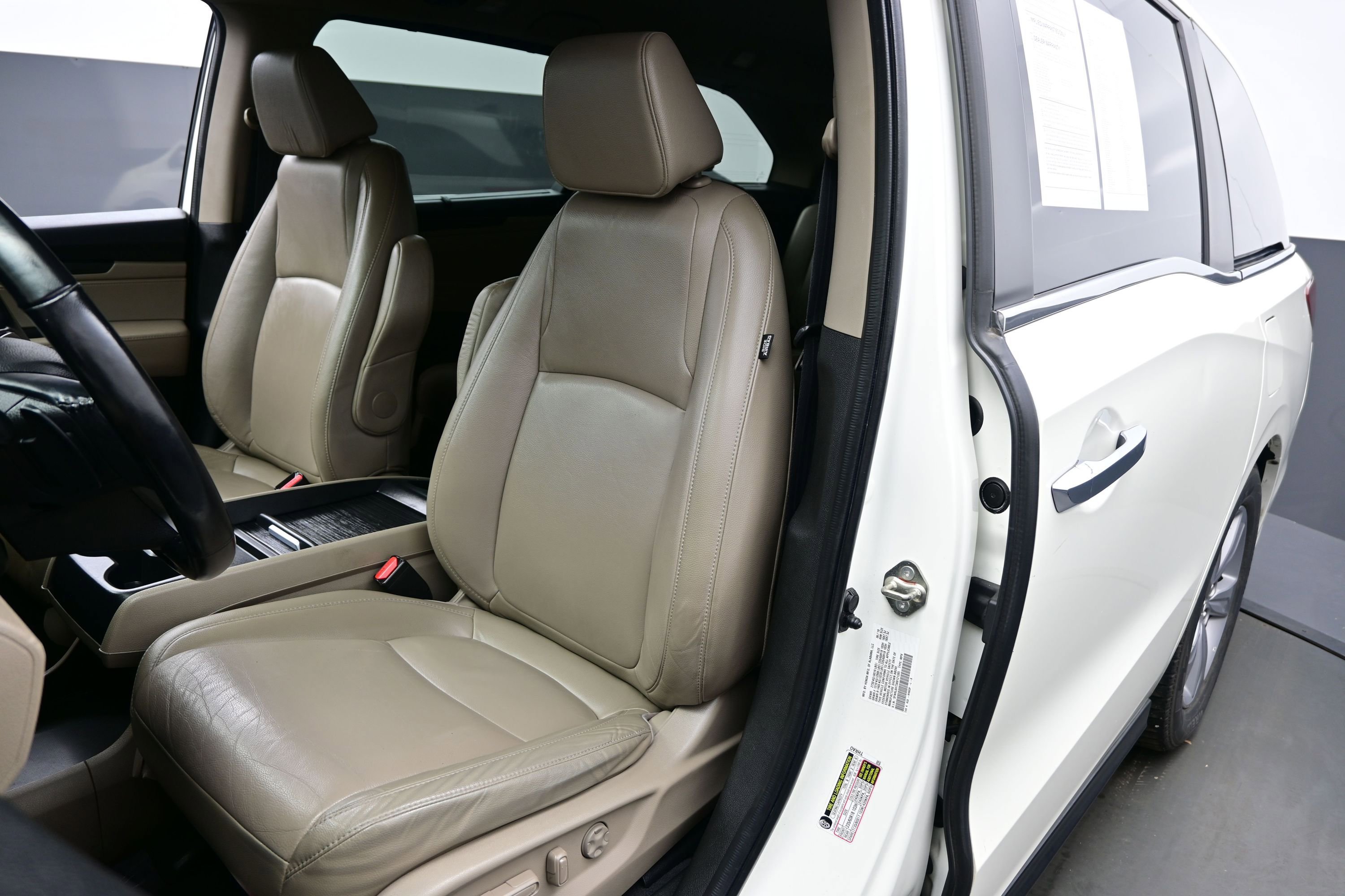 Used 2019 Honda Odyssey EX-L image 12