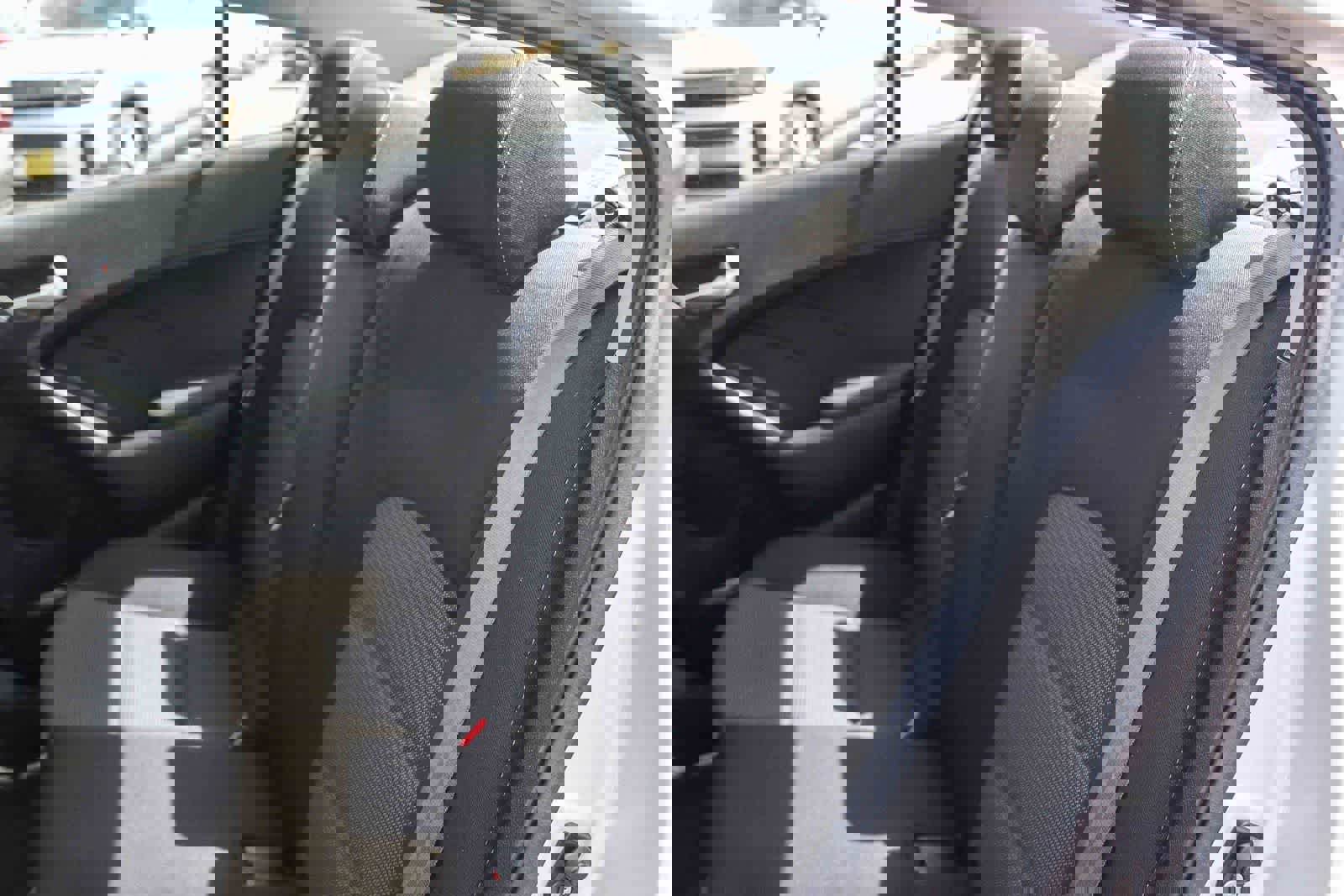 Used 2017 Kia Forte LX image 17