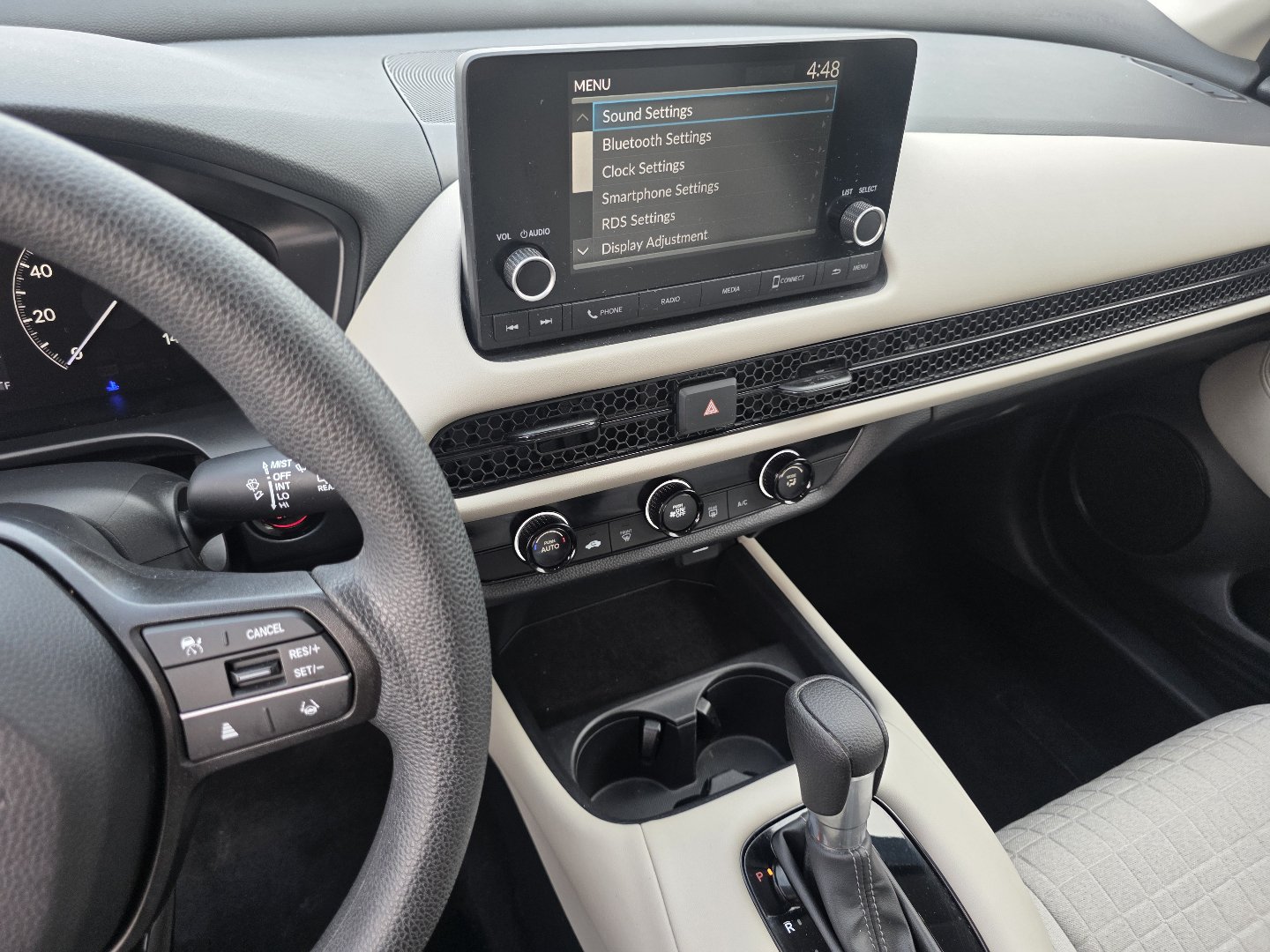 Certified 2024 Honda HR-V LX image 28