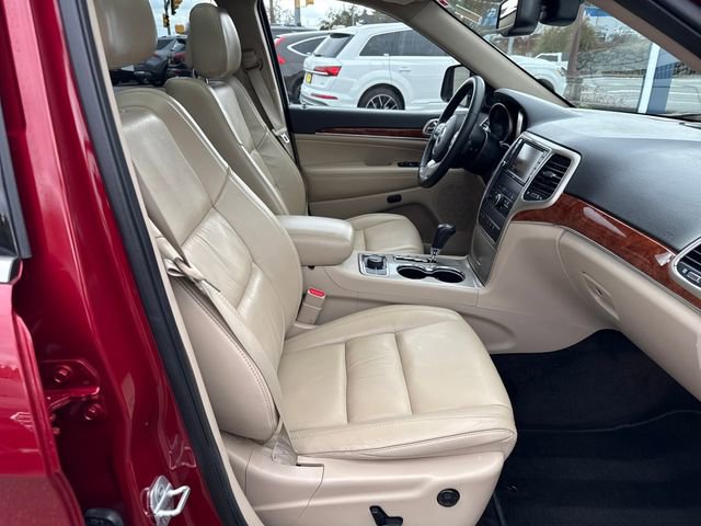 Used 2012 Jeep Grand Cherokee Limited w/ Trailer Tow Group IV image 9