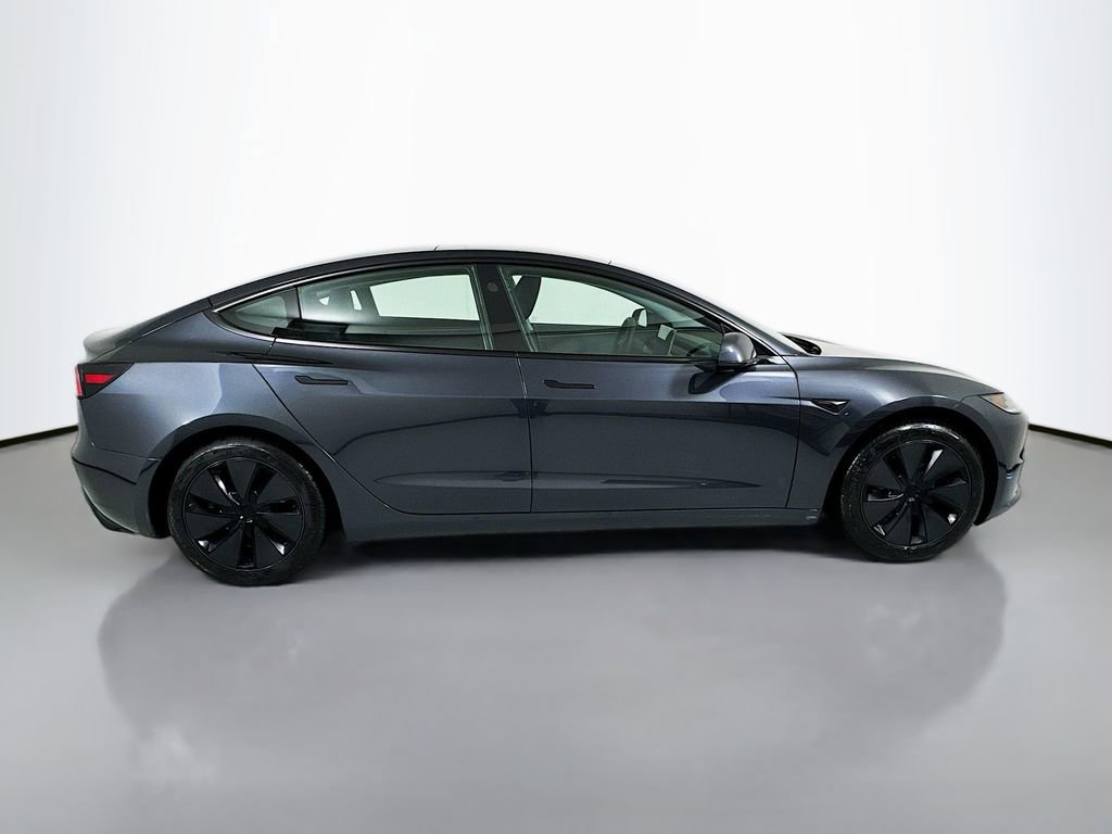 Used 2024 Tesla Model 3 Standard Range image 9