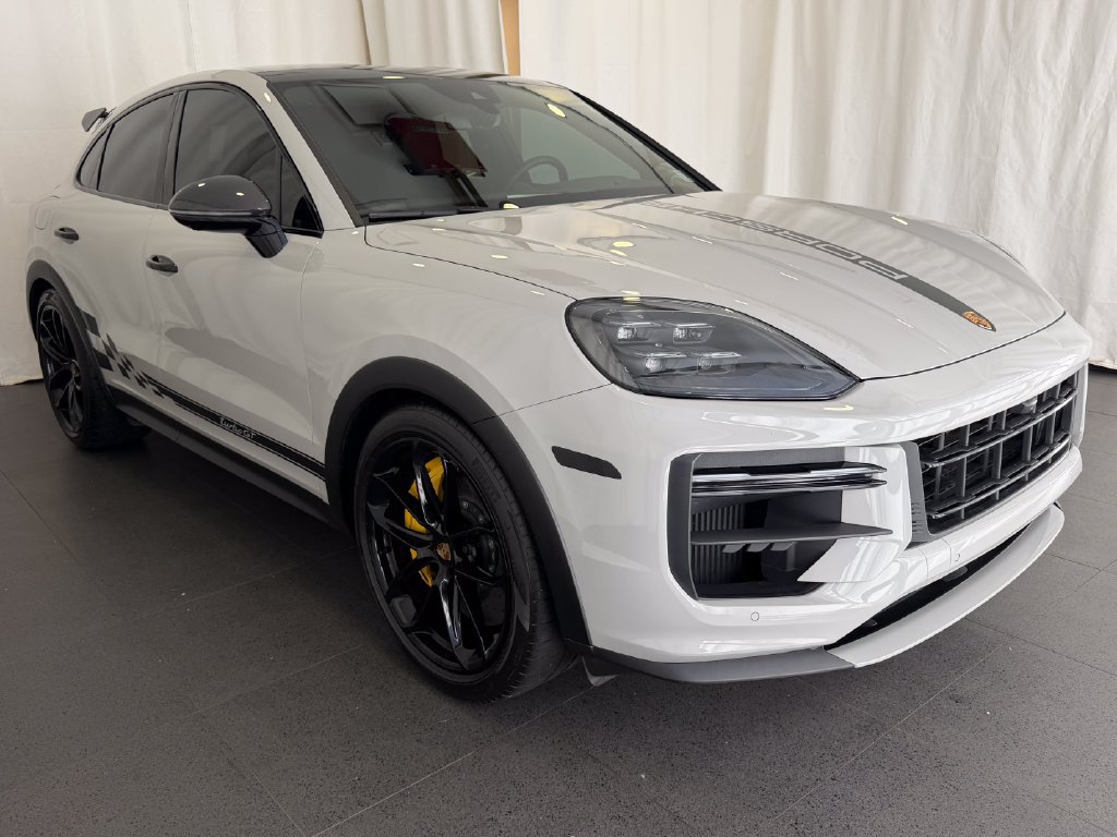 Used 2024 Porsche Cayenne Turbo GT AWD/4WD image 7