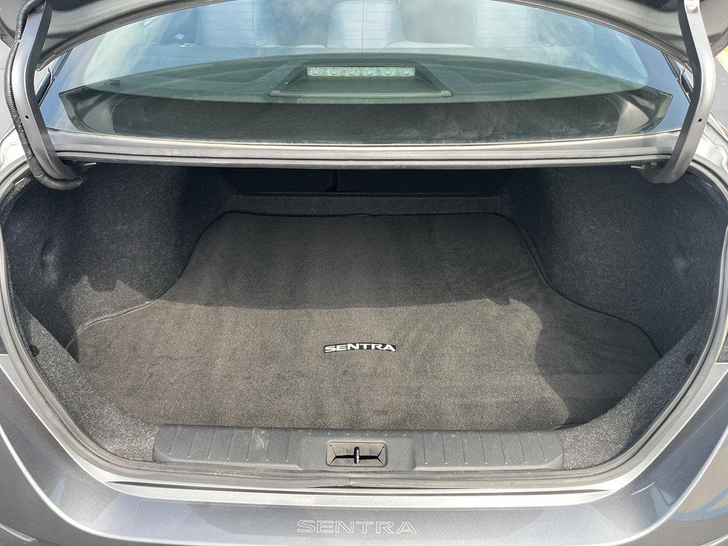 Used 2021 Nissan Sentra SV FWD image 29