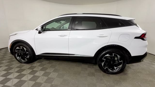 Used 2023 Kia Sportage SX FWD image 9