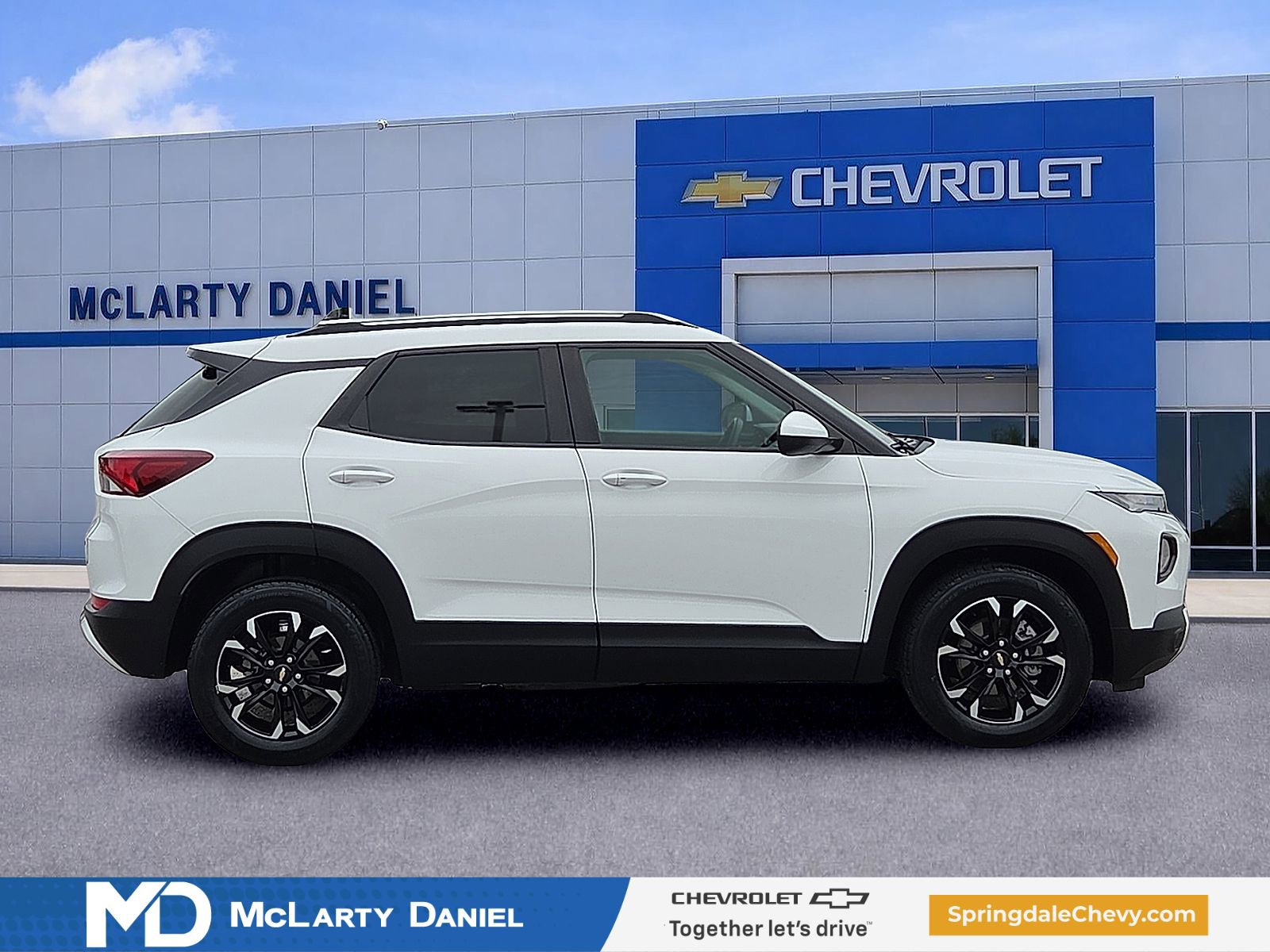 Used 2023 Chevrolet TrailBlazer LT FWD image 6