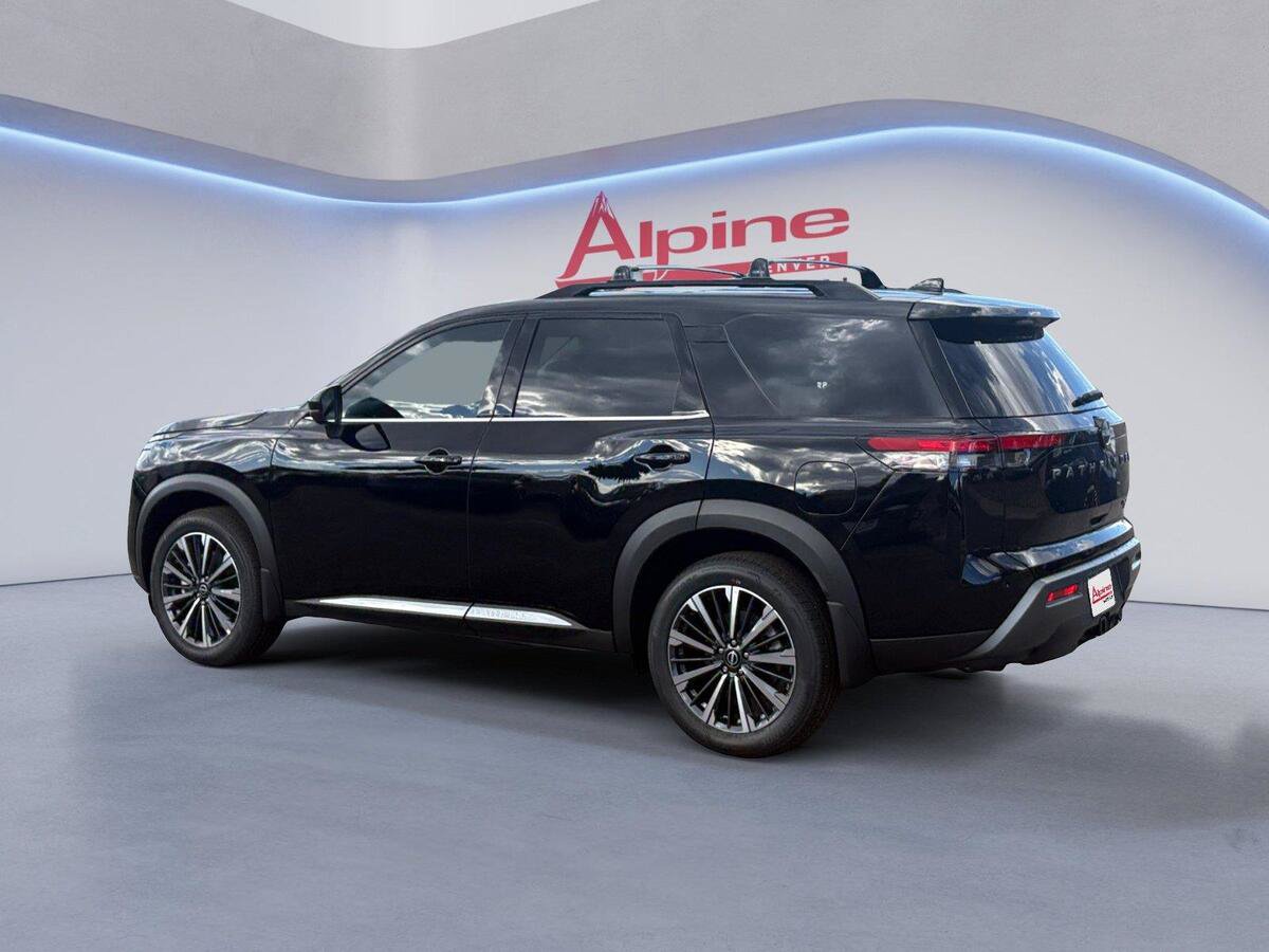 New 2026 Nissan Pathfinder Platinum AWD/4WD image 3