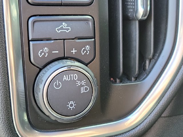 Used 2019 Chevrolet Silverado 1500 LT w/ All-Star Edition AWD/4WD image 9