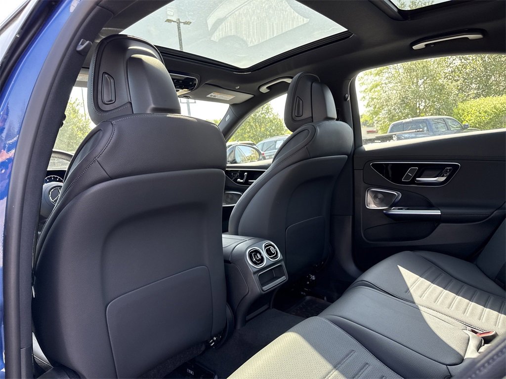 New 2025 Mercedes-Benz C 300 4MATIC Sedan image 13