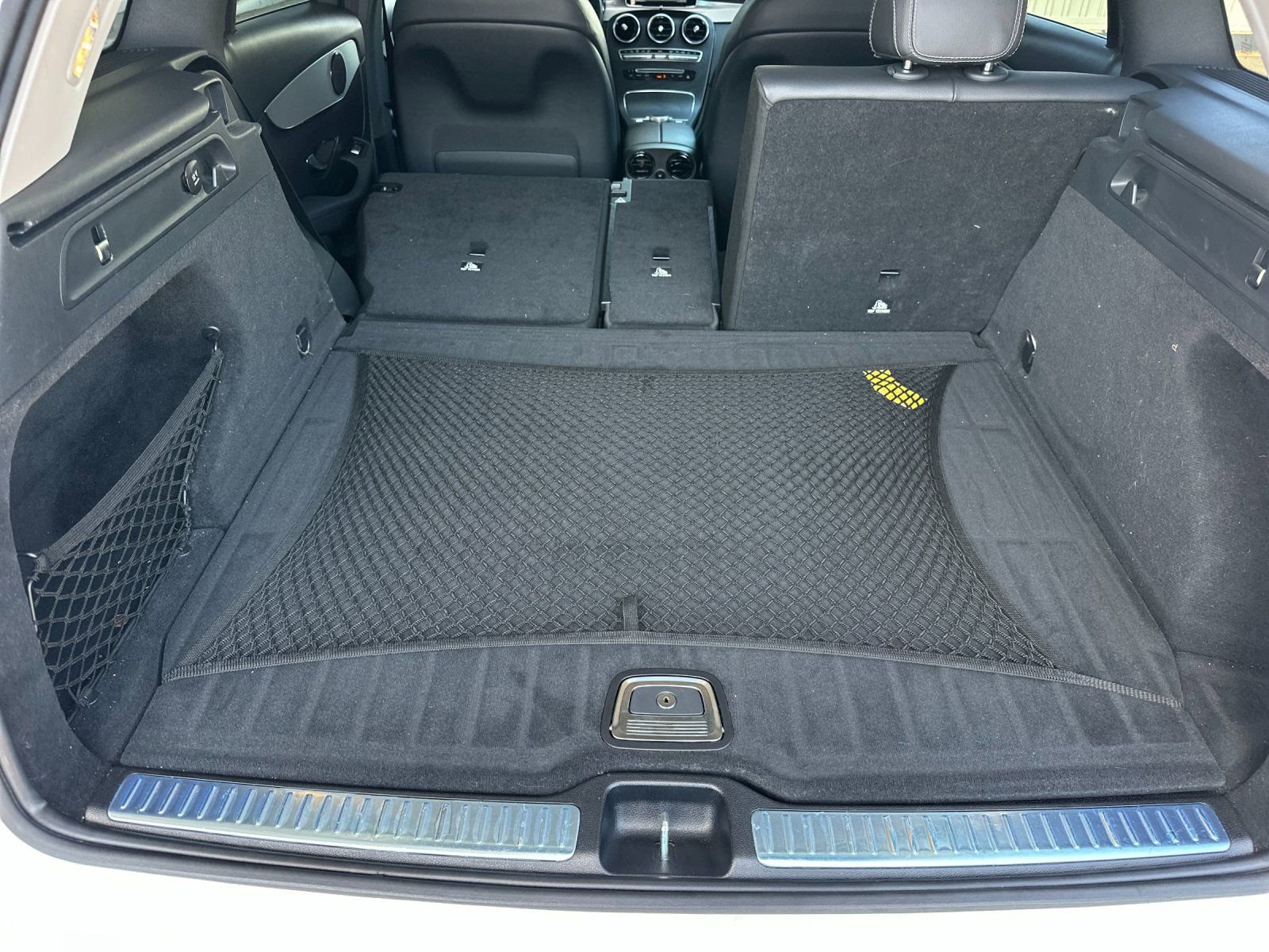 Used 2019 Mercedes-Benz GLC 300 4MATIC image 14