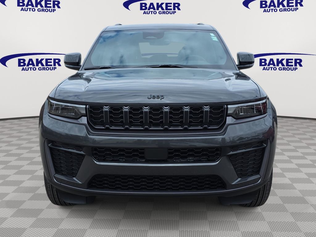 New 2026 Jeep Grand Cherokee Altitude image 8