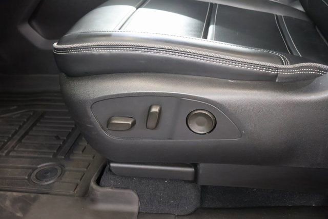 Used 2024 GMC Sierra EV Denali AWD/4WD image 14