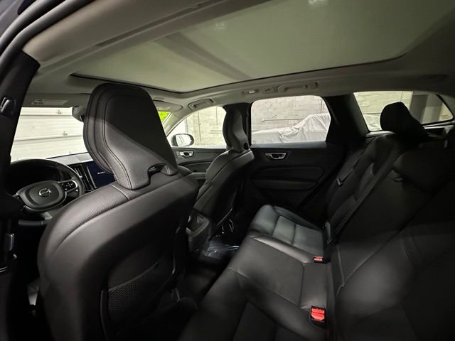 Used 2025 Volvo XC60 B5 Plus w/ Protection Package Premier image 15