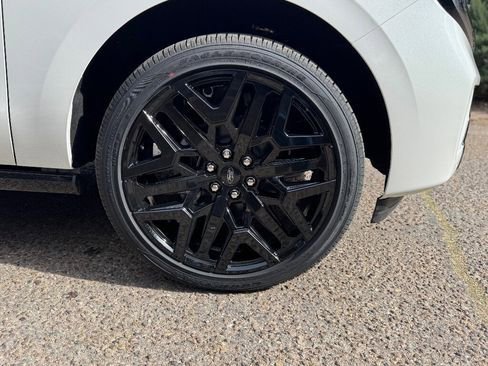 New 2026 Ford Expedition Platinum image 27