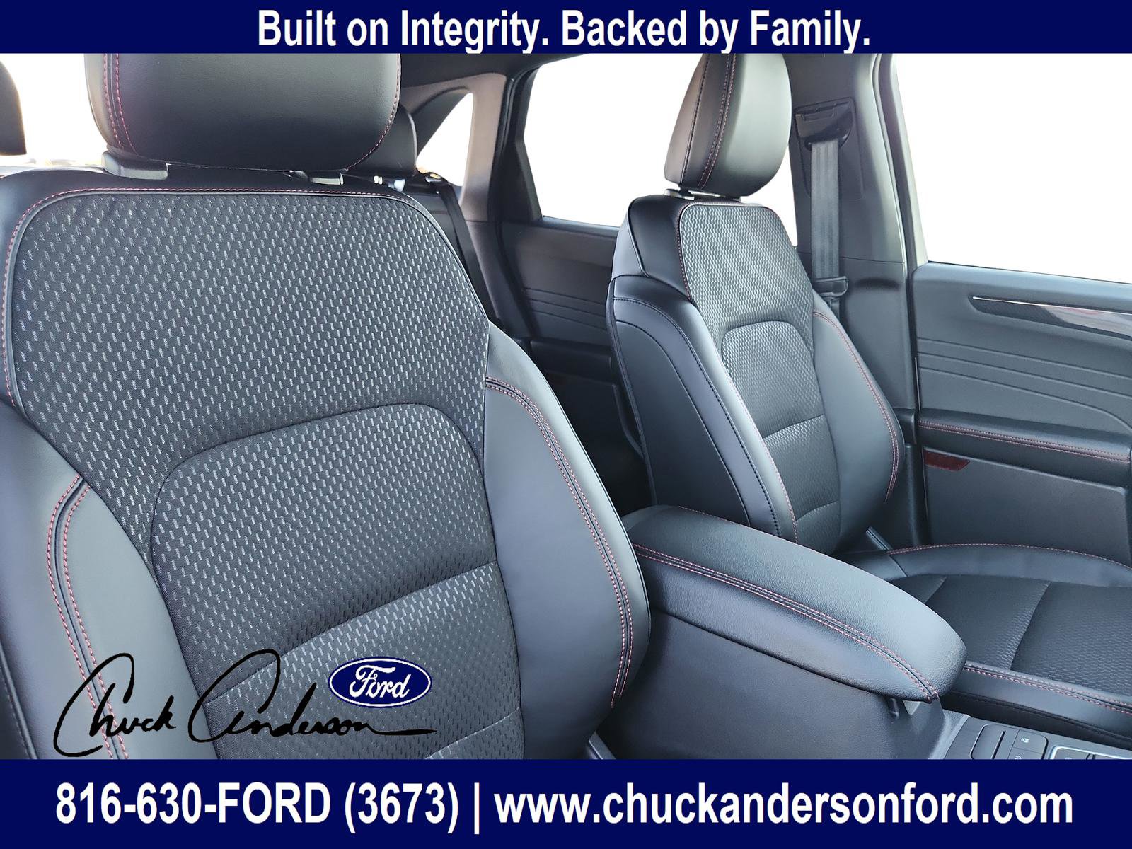 New 2026 Ford Escape ST-Line w/ Cold Weather Package AWD/4WD image 26