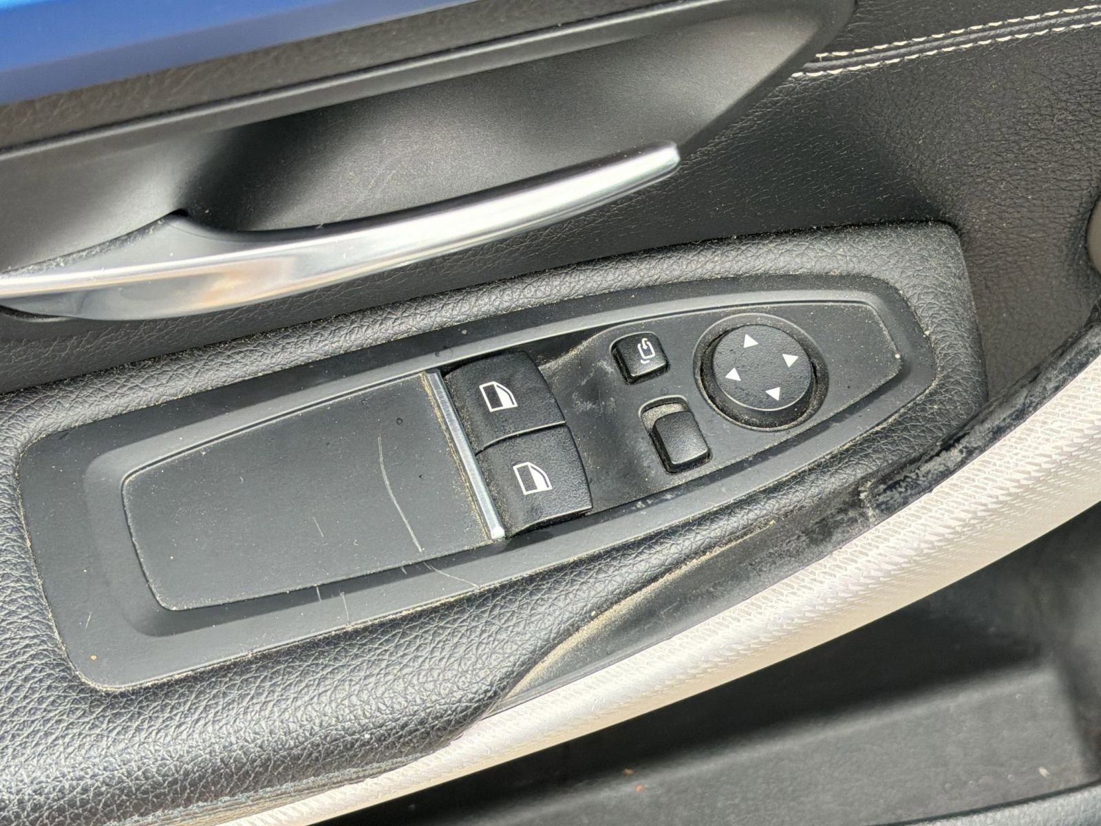 Used 2020 BMW 430i Coupe w/ M Sport Package RWD image 11