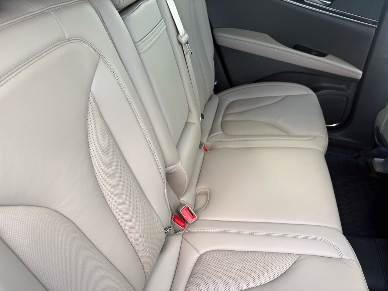 Used 2021 Lincoln Nautilus FWD w/ Equipment Group 101A image 52