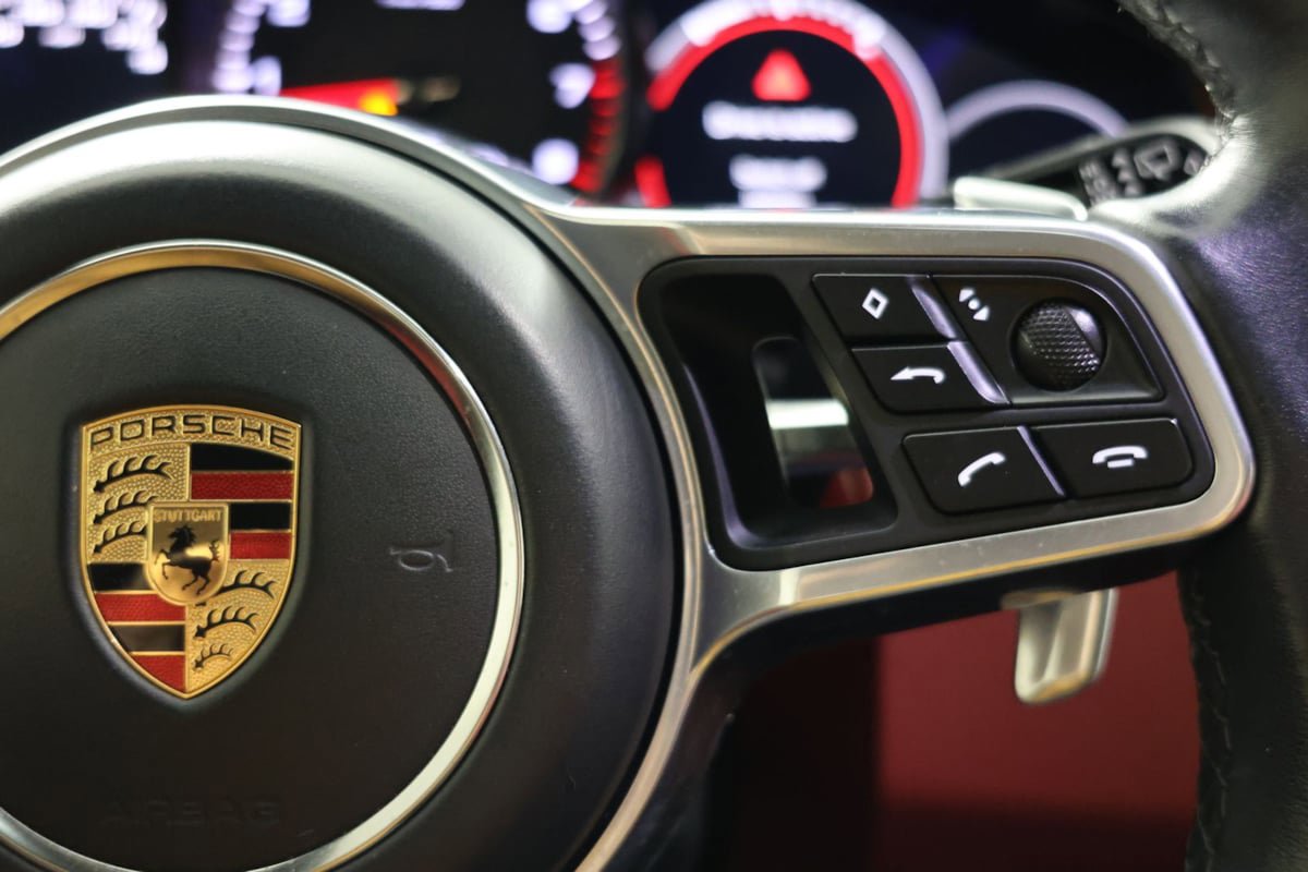 Used 2020 Porsche Cayenne S AWD/4WD image 28