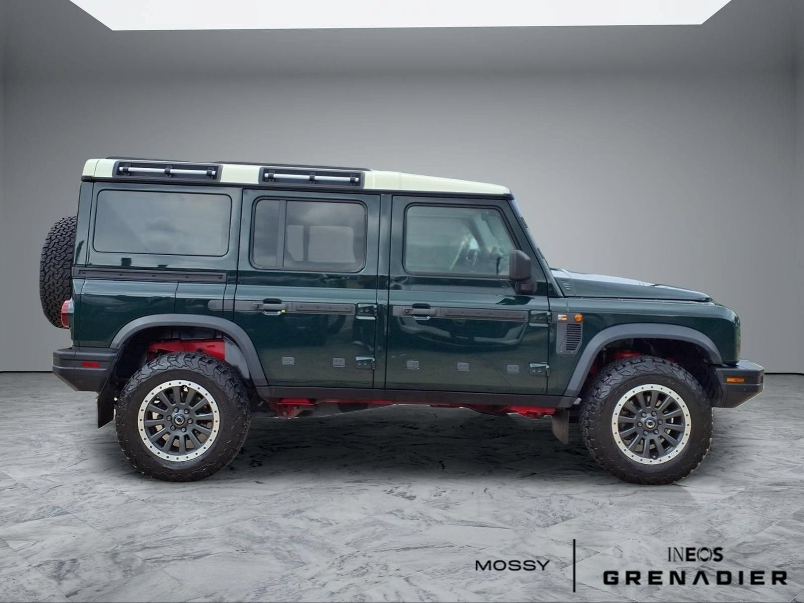 Used 2024 INEOS Grenadier Station Wagon AWD/4WD image 8