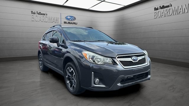 Used 2017 Subaru Crosstrek 2.0i Limited AWD/4WD image 2