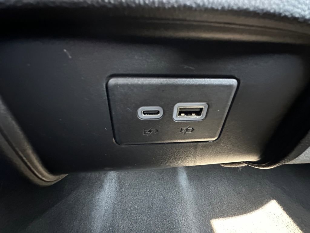 Used 2024 Chevrolet Blazer LT FWD image 24