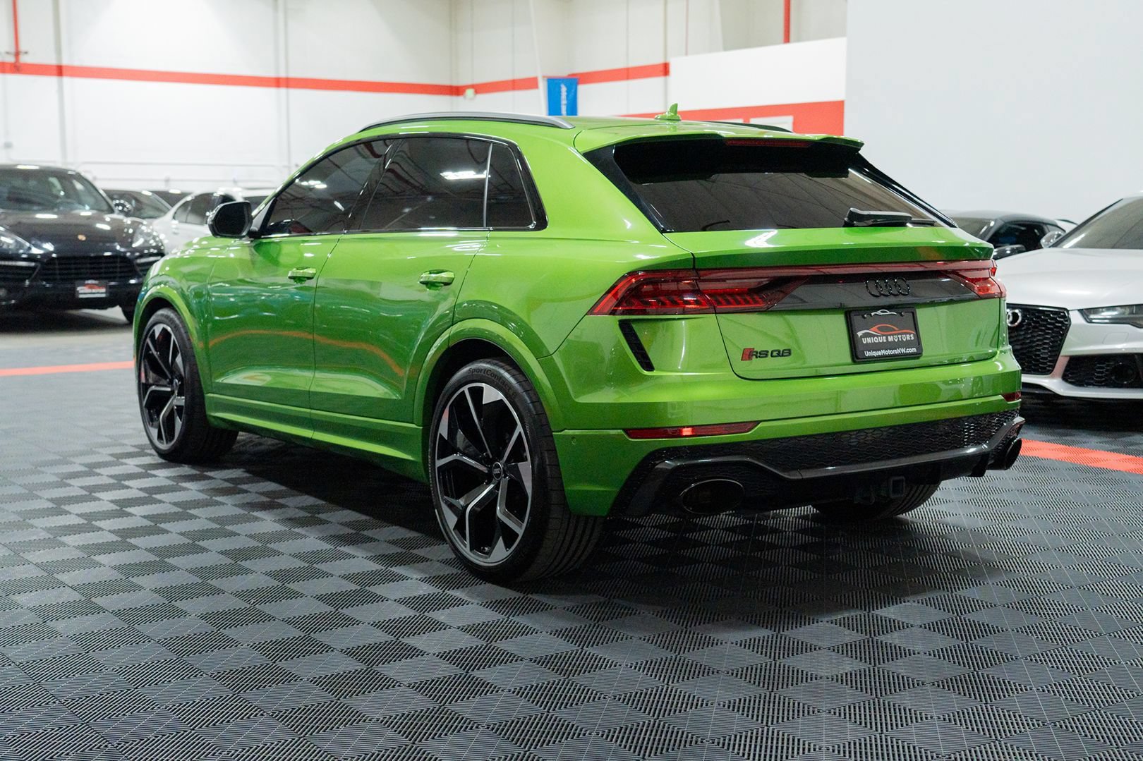 Used 2023 Audi RS Q8 w/ Black Optic Package AWD/4WD image 4