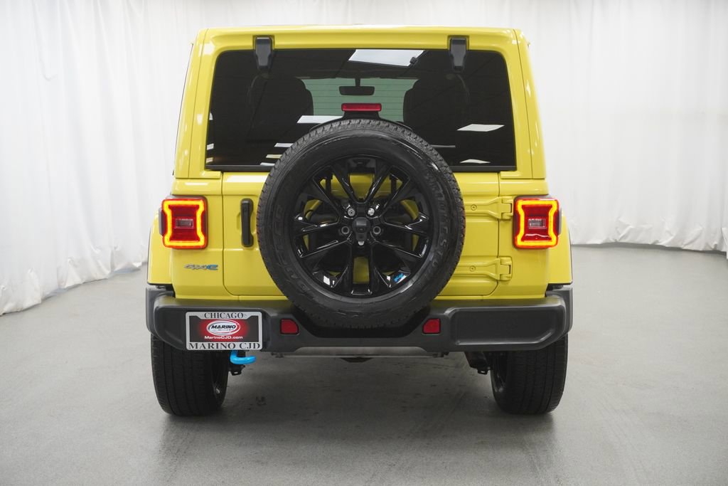 Certified 2023 Jeep Wrangler Unlimited Sahara w/ Cold Weather Group image 11