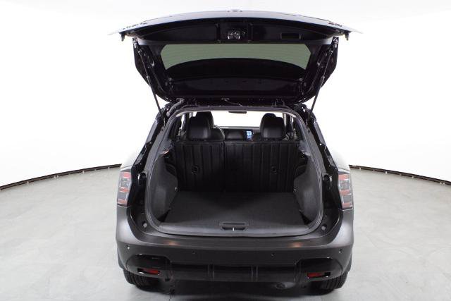Certified 2026 Nissan Kicks SR FWD image 17
