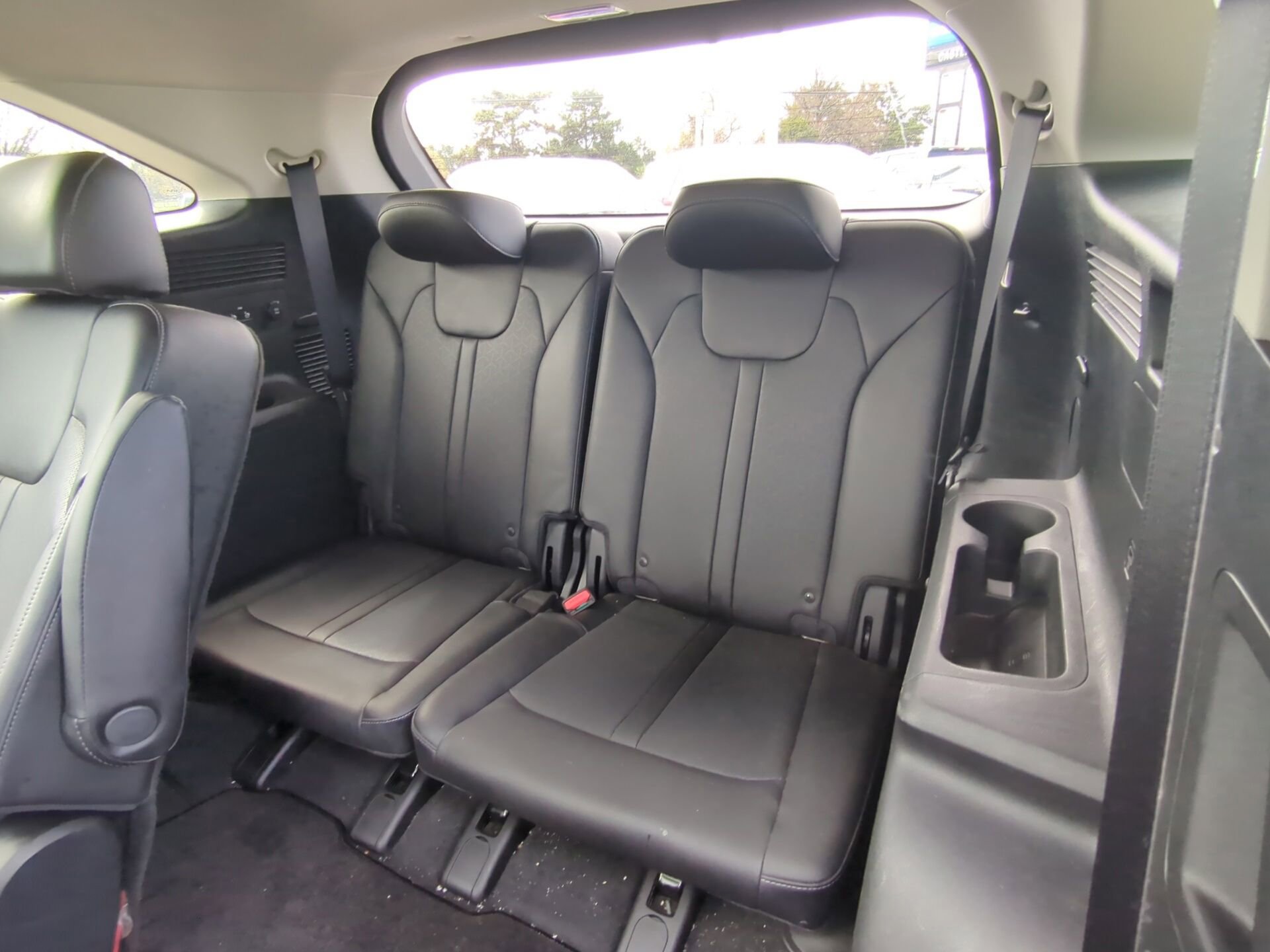 Used 2022 Kia Sorento SX image 9