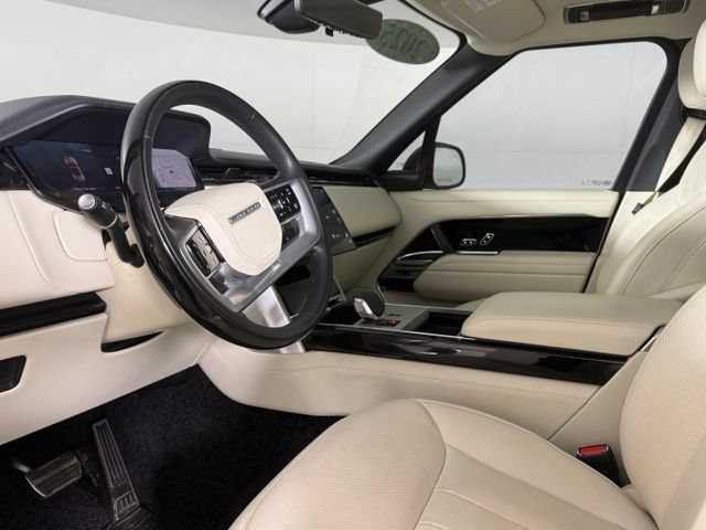 Certified 2025 Land Rover Range Rover Autobiography AWD/4WD image 6