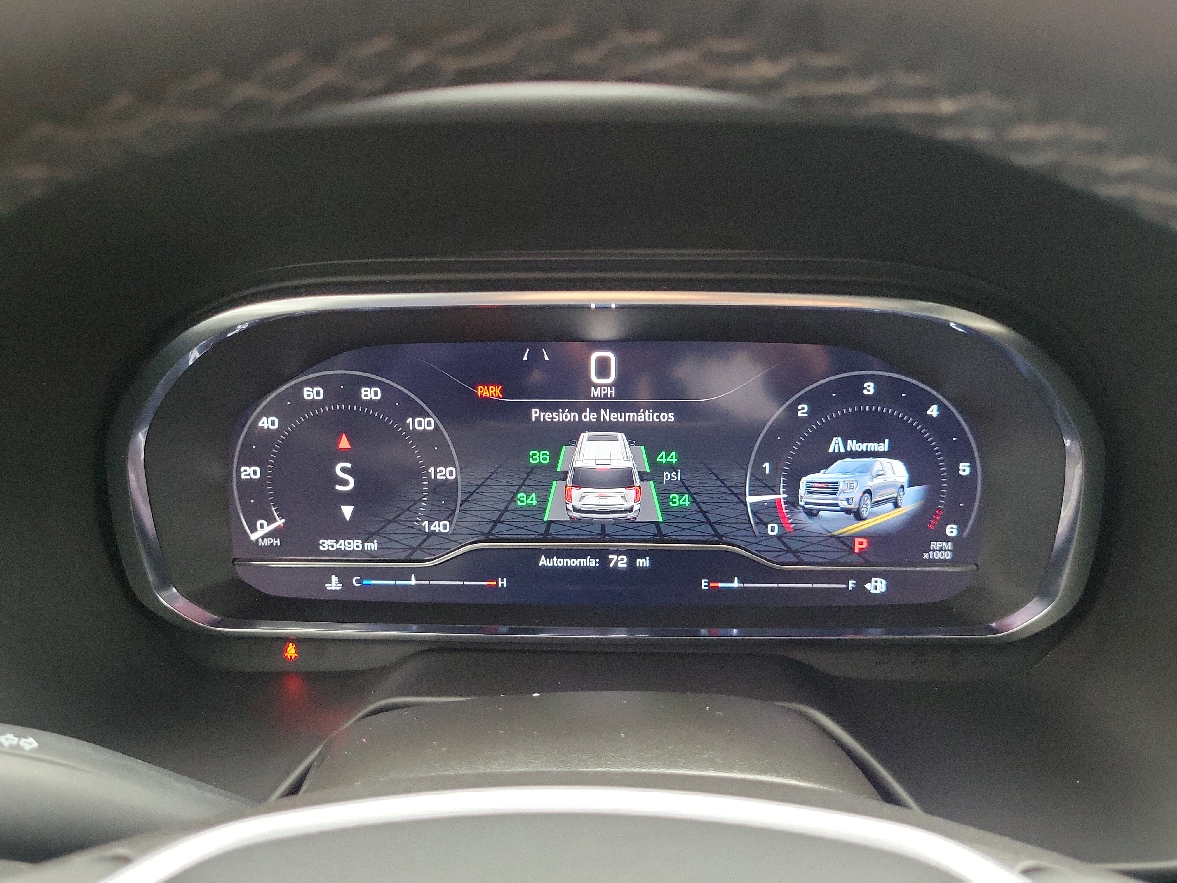 Used 2023 GMC Yukon SLE w/ Gmc Pro Safety Plus Package image 33