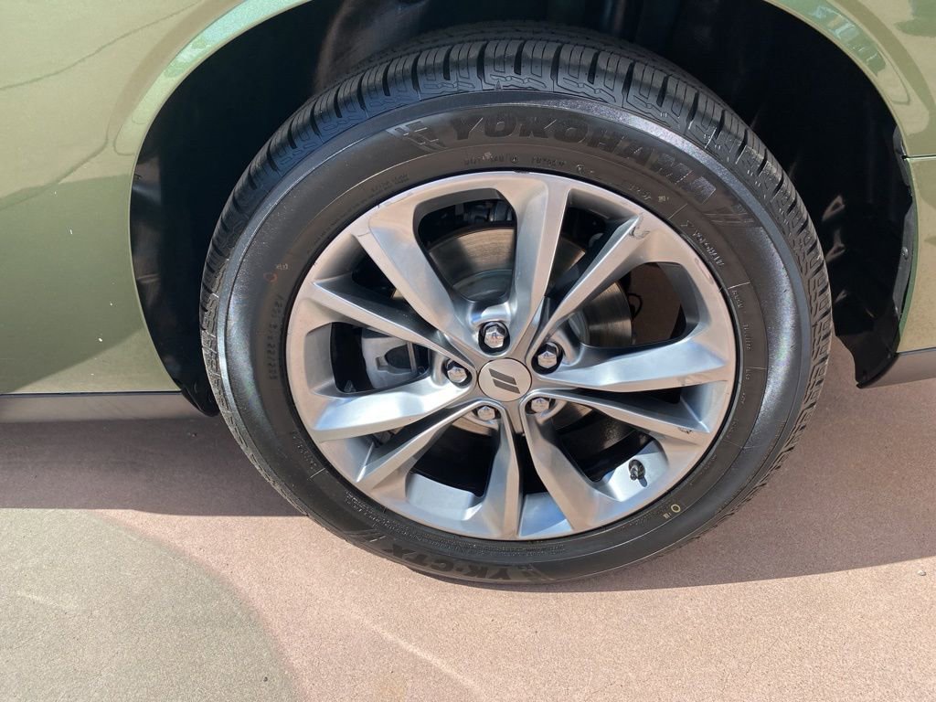 Used 2021 Dodge Challenger SXT AWD/4WD image 34