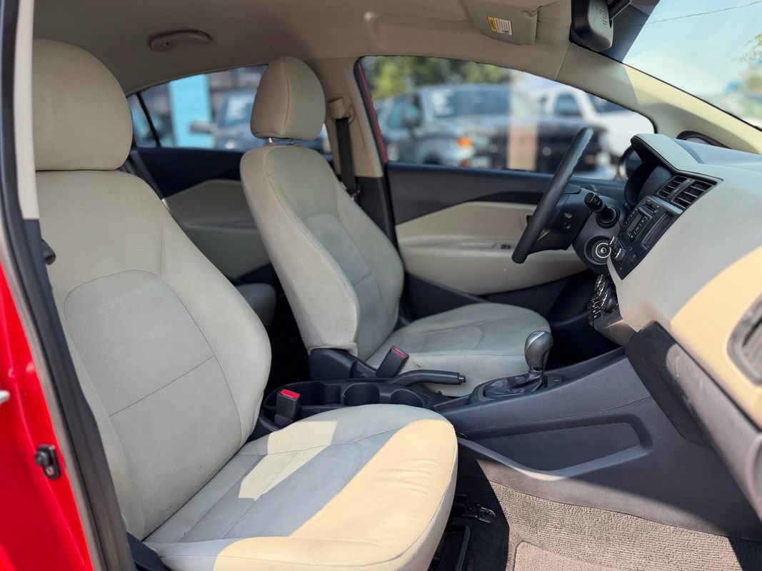 Used 2013 Kia Rio LX w/ PWR Pkg FWD image 6
