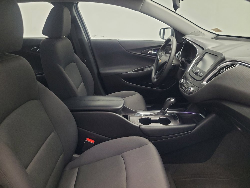 Used 2018 Chevrolet Malibu LT w/ LPO, Convenience Package 2 FWD image 21