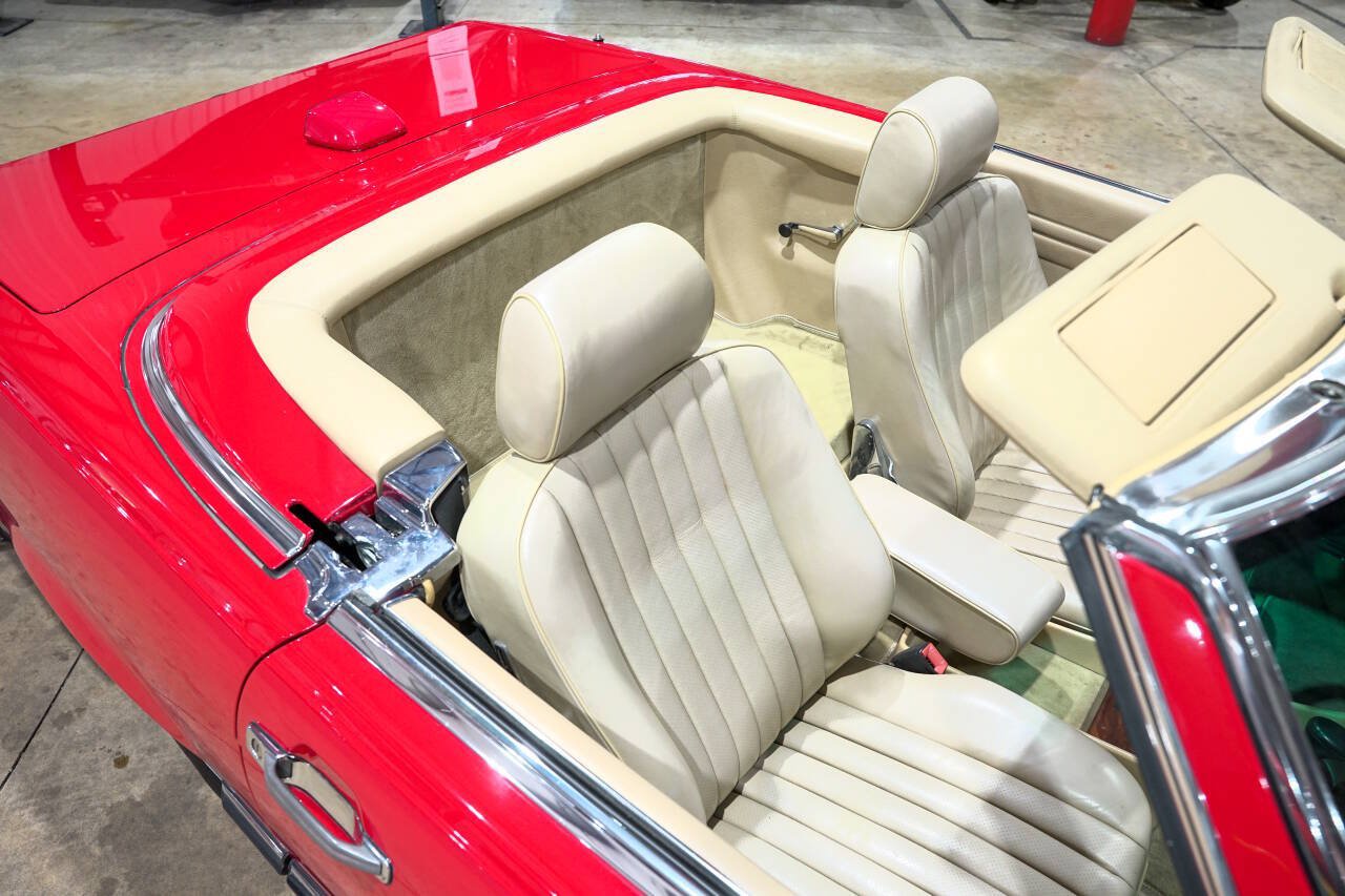 Used 1987 Mercedes-Benz 560 SL image 18