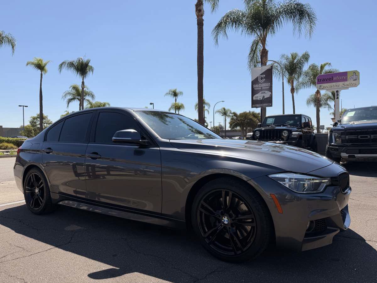 Used 2018 BMW 340i Sedan w/ Premium Package RWD image 9