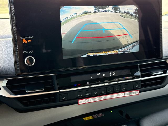 New 2026 Toyota Sienna XLE FWD image 26