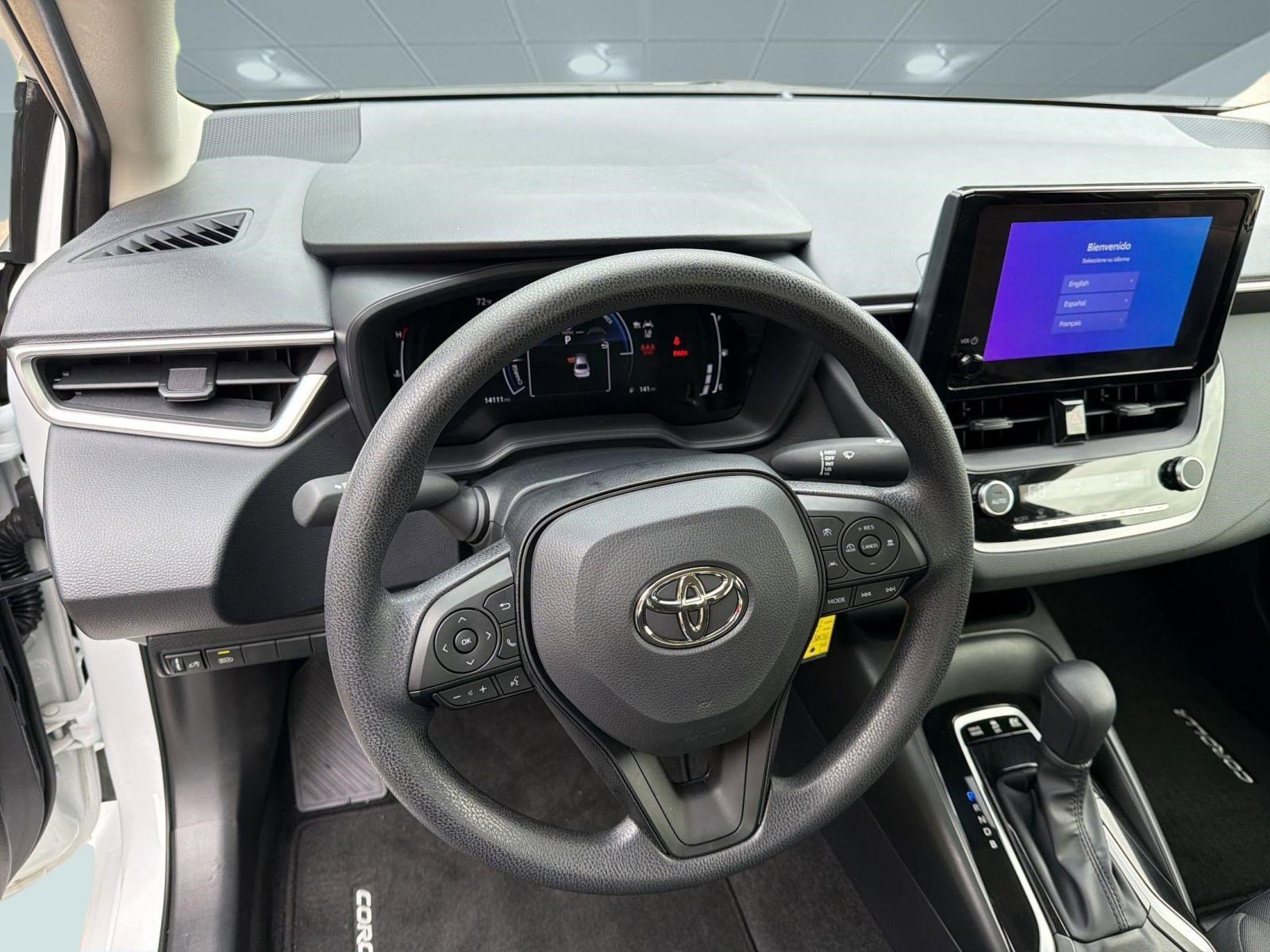 Used 2026 Toyota Corolla LE FWD image 4