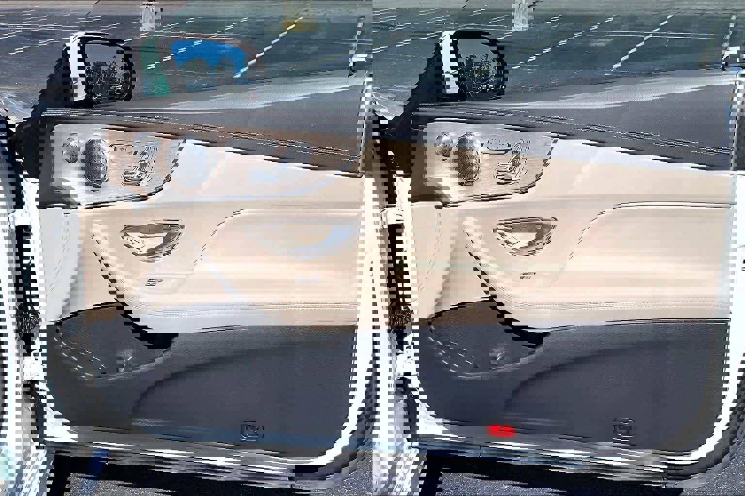 Used 2023 Mercedes-Benz E 450 Coupe image 23