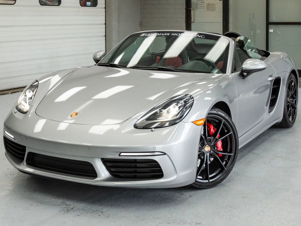 Used 2024 Porsche 718 Boxster S image 13