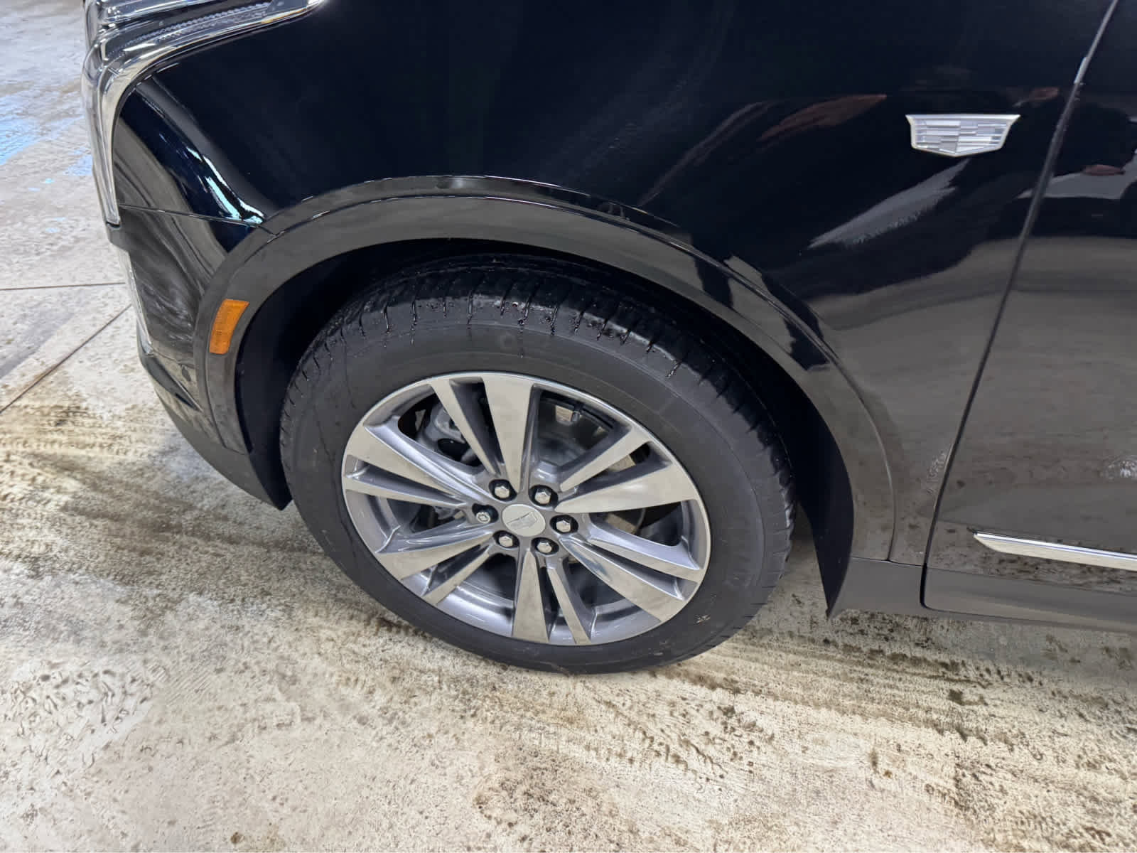 Used 2024 Cadillac XT5 Premium Luxury w/ Platinum Package image 10