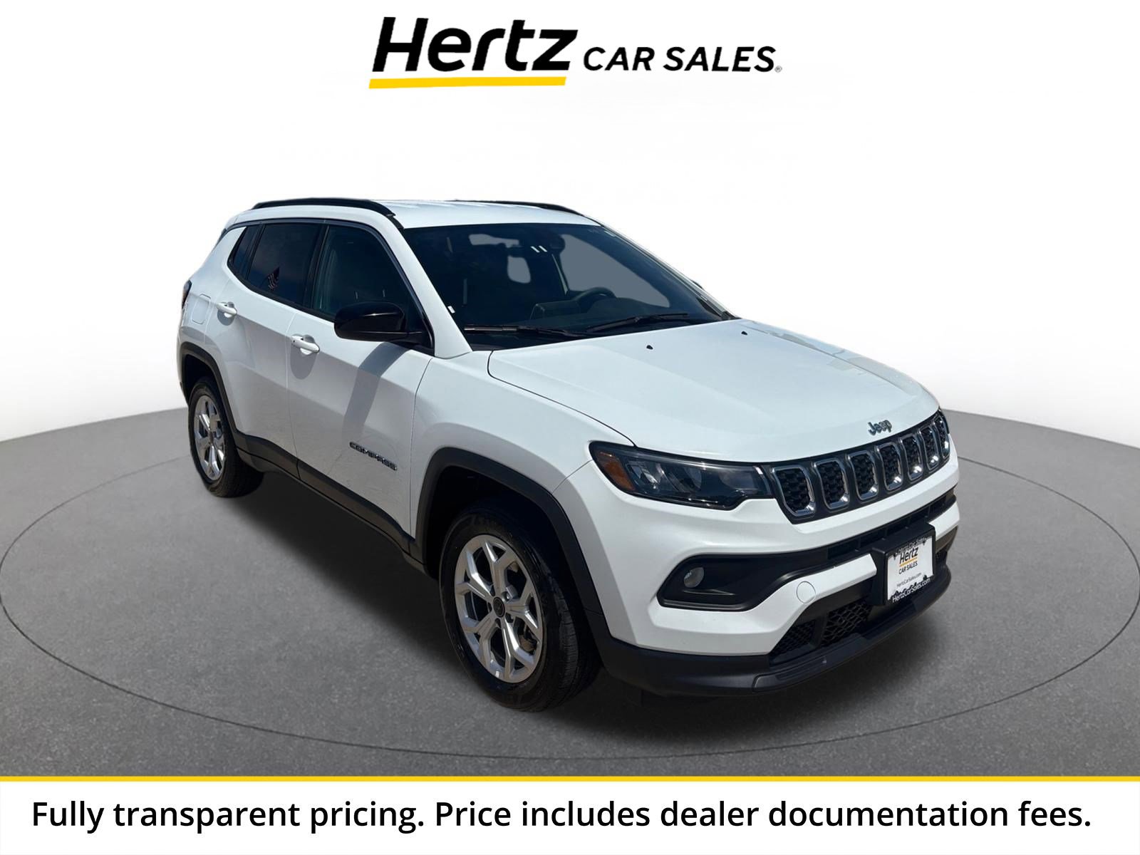 Used 2025 Jeep Compass Latitude AWD/4WD image 1