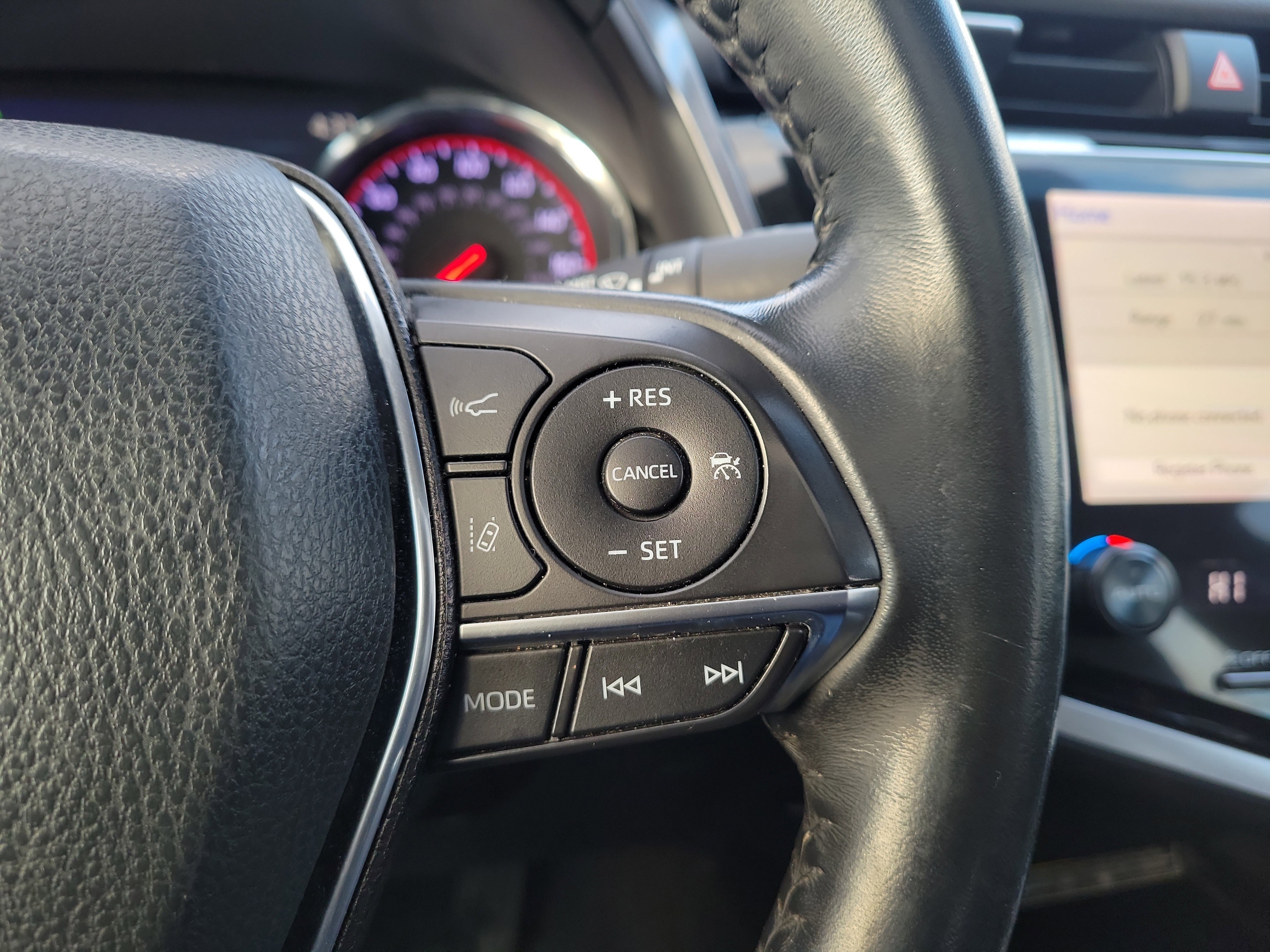 Certified 2020 Toyota Camry XSE image 24