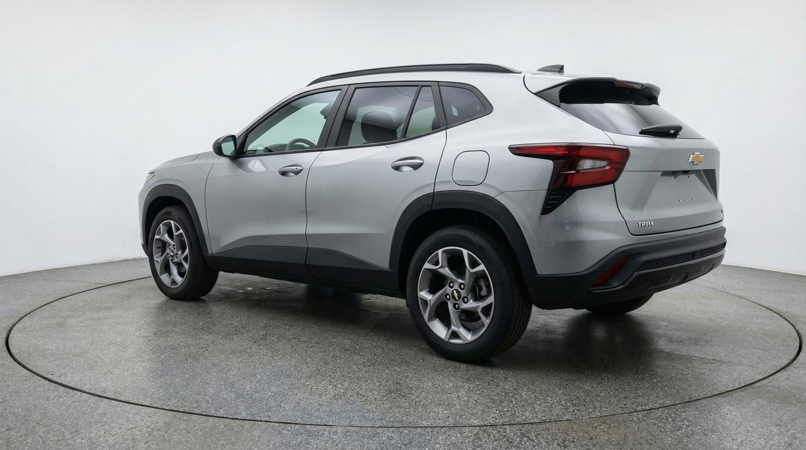 Used 2025 Chevrolet Trax LT w/ LT Convenience Package image 6