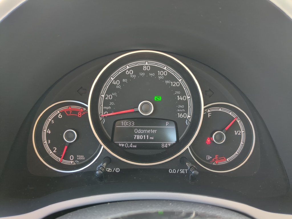 Used 2019 Volkswagen Beetle 2.0T SE FWD image 30